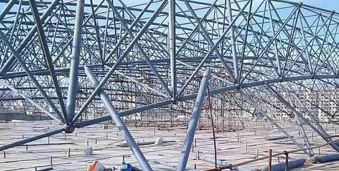 丽江盘点螺栓球网架对于选材方面的4个基本恳求